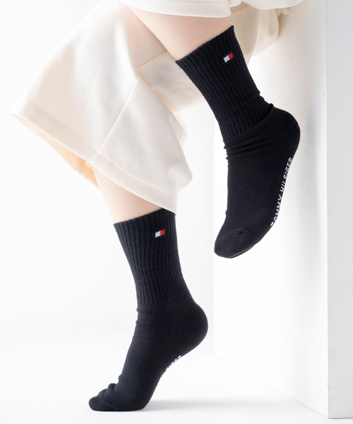 TOMMY HILFIGER（トミーヒルフィガー）の「【EC別注】TOMMY HILFIGER/トミーヒルフィガー ブランド ロゴ 靴下 ミドル丈 クルーソックス 2足セット 23cm 24cm 25cm（ソックス/靴下・レディース・その他1/その他2/その他3/アイボリー/ブラック・23-25cm）」の19枚目の写真