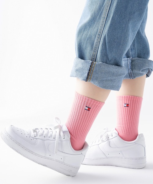 TOMMY HILFIGER（トミーヒルフィガー）の「【EC別注】TOMMY HILFIGER/トミーヒルフィガー ブランド ロゴ 靴下 ミドル丈 クルーソックス 2足セット 23cm 24cm 25cm（ソックス/靴下・レディース・その他1/その他2/その他3/アイボリー/ブラック・23-25cm）」の21枚目の写真