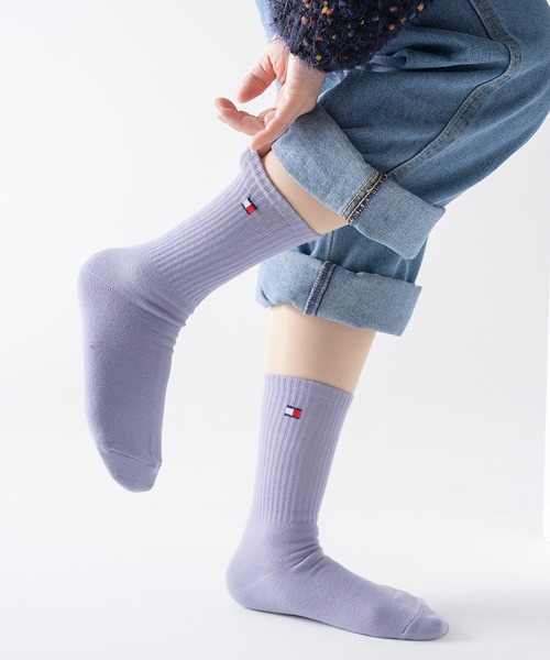 TOMMY HILFIGER（トミーヒルフィガー）の「【EC別注】TOMMY HILFIGER/トミーヒルフィガー ブランド ロゴ 靴下 ミドル丈 クルーソックス 2足セット 23cm 24cm 25cm（ソックス/靴下・レディース・その他1/その他2/その他3/アイボリー/ブラック・23-25cm）」の22枚目の写真