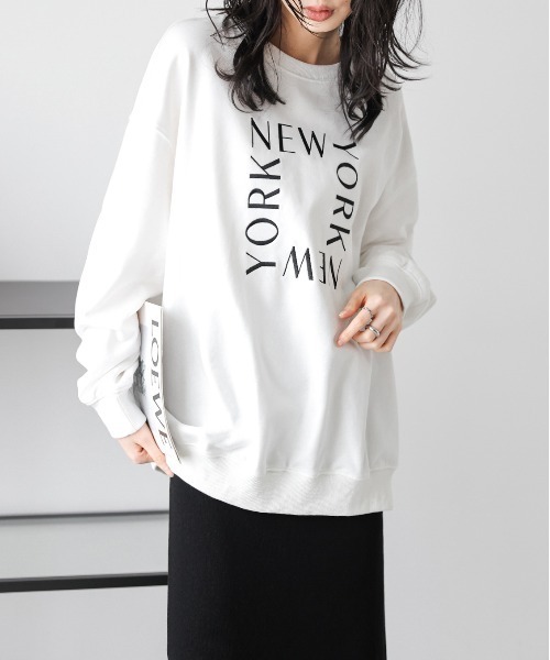 AMELY(エミリー)の「ロゴ刺繍 スウェットプルオーバー(スウェット・レディース・ブラック/グレー/ホワイト・フリー)」の8枚目の写真