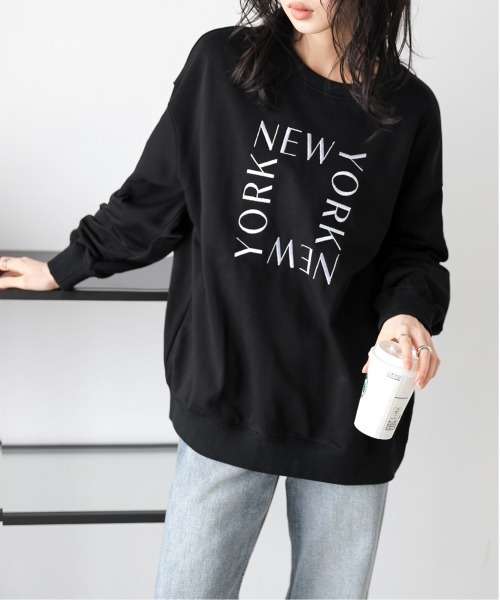 AMELY(エミリー)の「ロゴ刺繍 スウェットプルオーバー(スウェット・レディース・ブラック/グレー/ホワイト・フリー)」の13枚目の写真