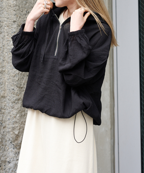 Spick & Span シアーアノラックブルゾン 黒 マウンテンパーカー