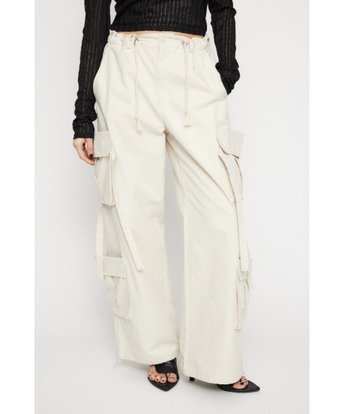 LAGUA GEM(ラグアジェム)の「LOOSE POCKET DROOP パンツ(カーゴパンツ・レディース・オフホワイト/チャコールグレー・X-SMALL/SMALL/MEDIUM)」の7枚目の写真