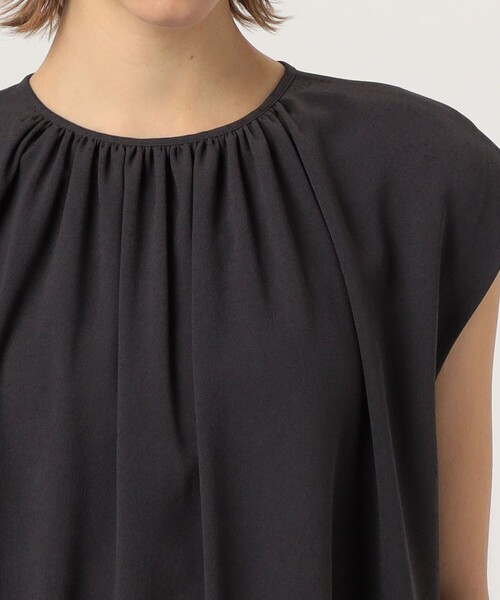 ジャージーライクジョーゼット ギャザーネックブラウス（シャツ