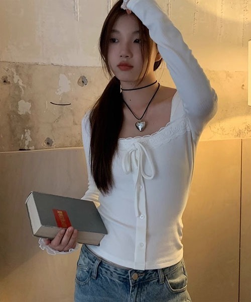 Mayree(メイリー)の「【URGE:】レイヤード リボン カットソー(Tシャツ/カットソー・レディース・ホワイト・SMALL/MEDIUM/LARGE/X-LARGE)」の6枚目の写真