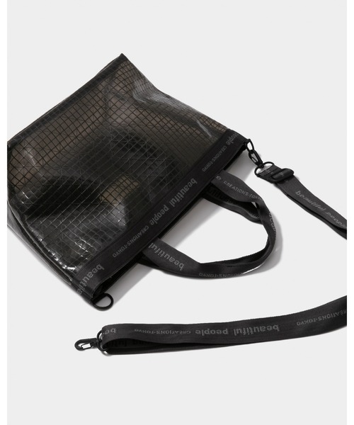 beautiful people(ビューティフルピープル)の「beautiful people plaid vinyl logo tape bag m 1515611970(ショルダーバッグ・レディース・クリア/ブラック・FREE)」の8枚目の写真
