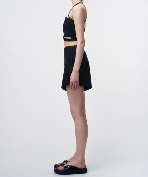 THINGS THAT MATTER(シングス ザット マター)の「SWIM CROPPED TANKTOPS / スイムクロップドタンクトップ(水着・レディース・グレー/ブラック・1/2)」の4枚目の写真