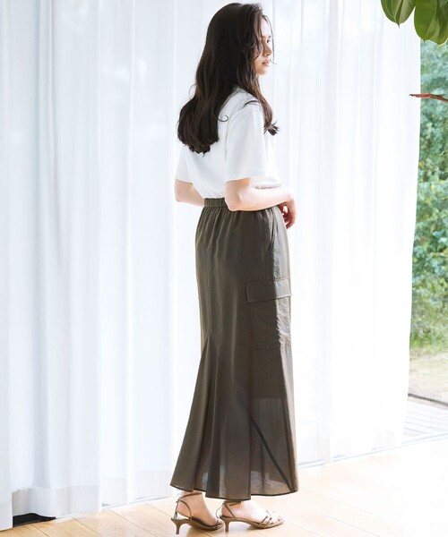 23区 L(ニジュウサンクオオキイサイズ)の「【SLOW/一部店舗限定】MVSコットン ロゴTシャツ(Tシャツ/カットソー・レディース・カーキ系/ライラック系/ホワイト系/グレー系・44/46)」の6枚目の写真