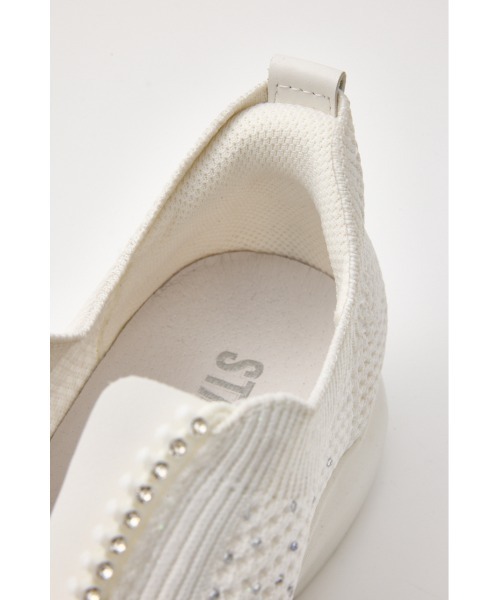STACCATO（スタッカート）の「デザインZIPハンディライトスリッポン（スリッポン・レディース・グレー/ブラック/ホワイト・22.5cm/23cm/23.5cm/24cm/24.5cm）」の17枚目の写真