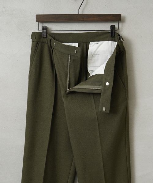 WAIPER.inc(ワイパーインク)の「RAF (Royal Air Force)No2ドレスパンツ(スラックス・メンズ・ダークベージュ/カーキ・マルチサイズ)」の7枚目の写真