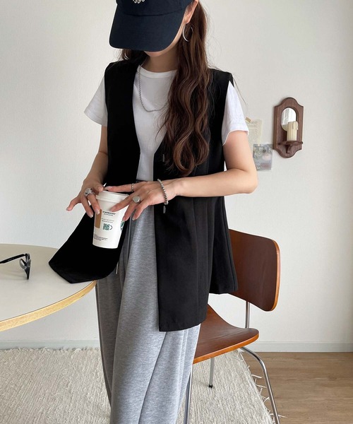 classicalelf(クラシカルエルフ)の「夏コーデを格上げ♪比翼デザイン麻調ペプラムジレベスト(ベスト・レディース・ベージュ/ブラック/チャコール/ブラウン・X-LARGE/SMALL/MEDIUM/LARGE)」の14枚目の写真