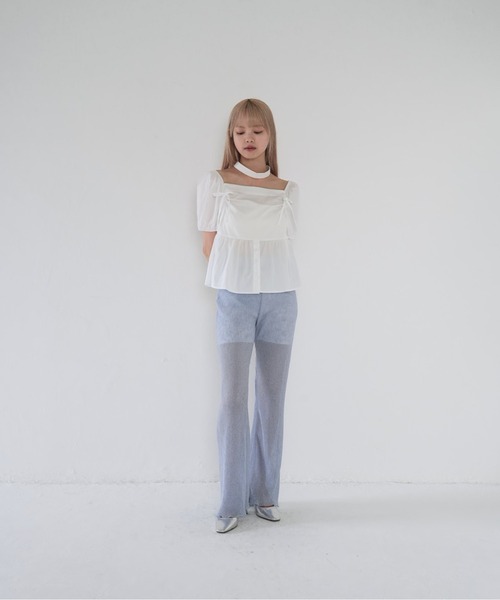 Uenui(ウニュイ)の「【 cunii 】 スクエア ネック パフ ブラウス(シャツ/ブラウス・レディース・ブラック/ホワイト・FREE)」の4枚目の写真