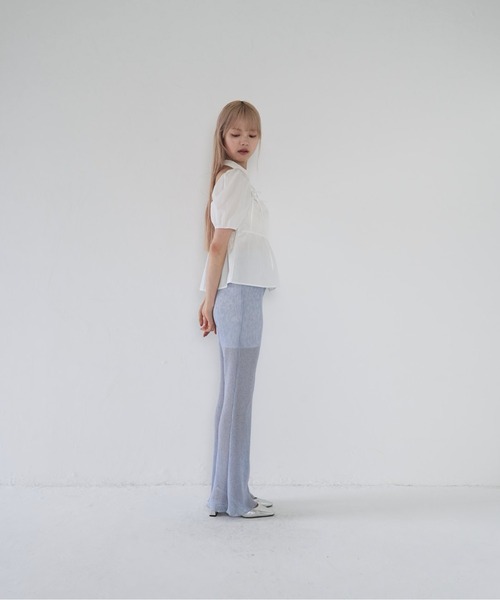 Uenui(ウニュイ)の「【 cunii 】 スクエア ネック パフ ブラウス(シャツ/ブラウス・レディース・ブラック/ホワイト・FREE)」の11枚目の写真