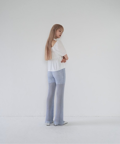 Uenui(ウニュイ)の「【 cunii 】 スクエア ネック パフ ブラウス(シャツ/ブラウス・レディース・ブラック/ホワイト・FREE)」の12枚目の写真