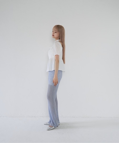 Uenui(ウニュイ)の「【 cunii 】 スクエア ネック パフ ブラウス(シャツ/ブラウス・レディース・ブラック/ホワイト・FREE)」の17枚目の写真