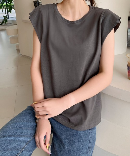 LOWO(ロワ)の「【綿100%使用】ニュアンスカラーフレンチスリーブTシャツ カットソー(Tシャツ/カットソー・レディース・ホワイト/チャコールグレー/グレー/カーキ/ブラック・FREE)」の4枚目の写真
