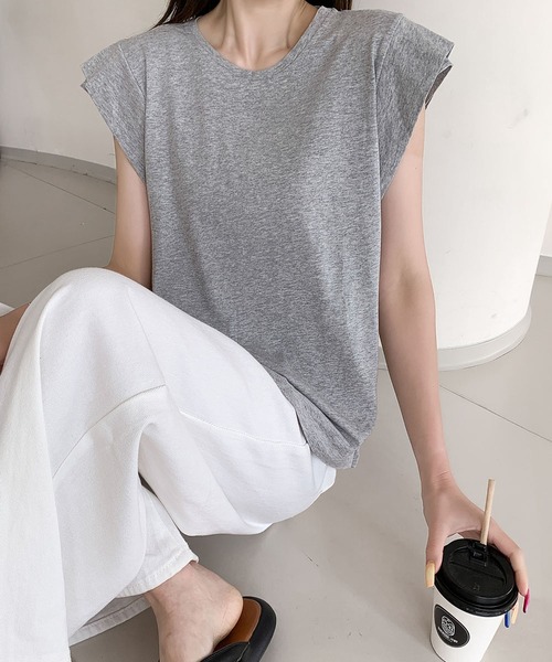 LOWO(ロワ)の「【綿100%使用】ニュアンスカラーフレンチスリーブTシャツ カットソー(Tシャツ/カットソー・レディース・ホワイト/チャコールグレー/グレー/カーキ/ブラック・FREE)」の13枚目の写真