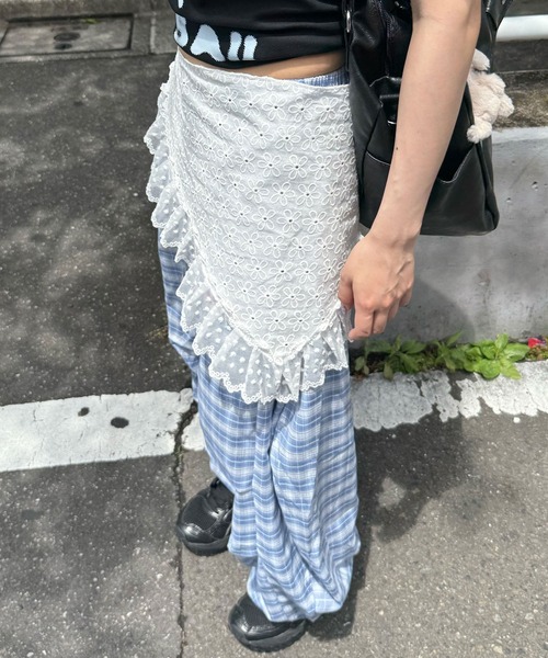 MEMECLE(メメクル)の「【 MEMECLE / メメクル 】チェック イージーパンツ(その他パンツ・レディース・ブラウン/ライトブルー・L/S/M)」の5枚目の写真