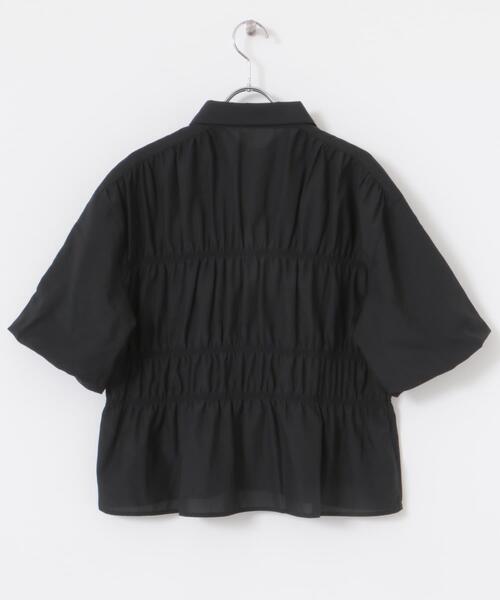ITEMS URBANRESEARCH(アイテムズ アーバンリサーチ)の「シャーリングハーフスリーブブラウス(シャツ/ブラウス・レディース・ホワイト/ブラック/ライトブルー・FREE)」の22枚目の写真