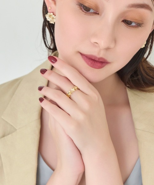 Phoebe(フィービィー)の「フローラルビジューレースカフリング(リング・レディース・シルバー/イエローゴールド・FREE)」の18枚目の写真
