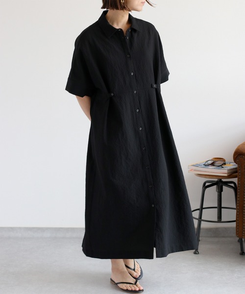 cepo（セポ）の「〈セットアップ対応〉速乾＆涼感 リサイクルポリサッカーオーバーシャツワンピース（シャツワンピース・レディース・ブラック×ホワイト/ブラック/オフホワイト・M）」の2枚目の写真