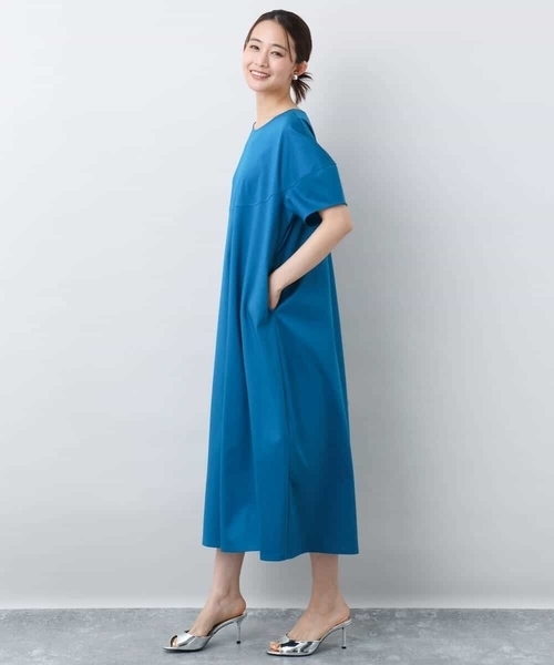 MK MICHEL KLEIN（エムケーミッシェルクラン）の「ランタンスリーブ切替えワンピース/接触冷感/洗える（ワンピース・レディース・ブラック/ブルー・38）」の7枚目の写真
