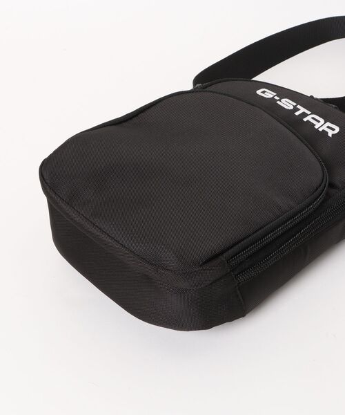 G-STAR（ジースター）の「【UNISEX】GS Shoulderbag mini/ブランドロゴミニショルダーバッグ（ショルダーバッグ・メンズ・ブラック・ONE SIZE）」の2枚目の写真
