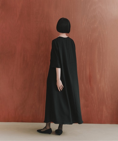 kaene（カエン）の「ライトシフォンフレアワンピース［ブラックフォーマル対応：自宅洗濯可］冠婚葬祭 礼服 喪服 入学式 卒業式 七五三 お宮参り【清涼裏地：春夏も対応】（ワンピース・レディース・ブラック・S/M/L）」の21枚目の写真