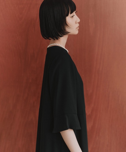 kaene（カエン）の「ライトシフォンフレアワンピース［ブラックフォーマル対応：自宅洗濯可］冠婚葬祭 礼服 喪服 入学式 卒業式 七五三 お宮参り【清涼裏地：春夏も対応】（ワンピース・レディース・ブラック・S/M/L）」の15枚目の写真