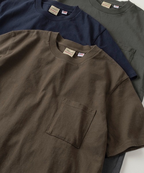Goodwear(グッドウェア)の「【75】【Goodwear/グッドウェア】 ヘビーウェイト USAコットン 無地ポケット半袖Tシャツ/レギュラーシルエット/コンパクトTシャツ(Tシャツ/カットソー・メンズ・ダークグリーン/ブラック/チャコールグレー/ホワイト/ダークブルー/カーキ/グレー/ブラウン/ネイビー/グレー系その他/ブラウン系その他/ピンク/ベージュ・M/L/XL/S)」の6枚目の写真