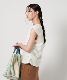 ビューティ&ユース  リブTシャツ クロスオーバーVネック 古着 ビューティ&ユース リブTシャツ クロスオーバーVネック 古着