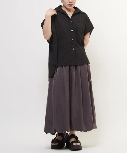 CONVERSE TOKYO（コンバーストウキョウ）の「SATIN BALLOON SILHOUETTE SKIRT（スカート・レディース・ブラウン/ベージュ/ブラック・FREE）」の6枚目の写真