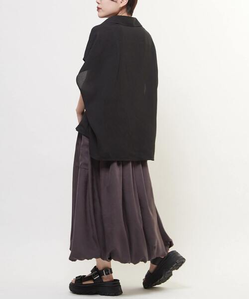 CONVERSE TOKYO（コンバーストウキョウ）の「SATIN BALLOON SILHOUETTE SKIRT（スカート・レディース・ブラウン/ベージュ/ブラック・FREE）」の5枚目の写真