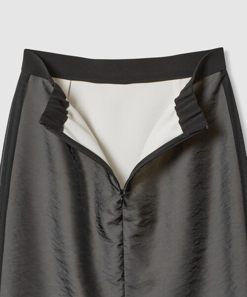 allureville(アルアバイル)の「シアーレイヤードタイトスカート(スカート・レディース・ブラック/オフホワイト・1/2)」の5枚目の写真