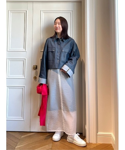 allureville(アルアバイル)の「シアーレイヤードタイトスカート(スカート・レディース・ブラック/オフホワイト・1/2)」の14枚目の写真