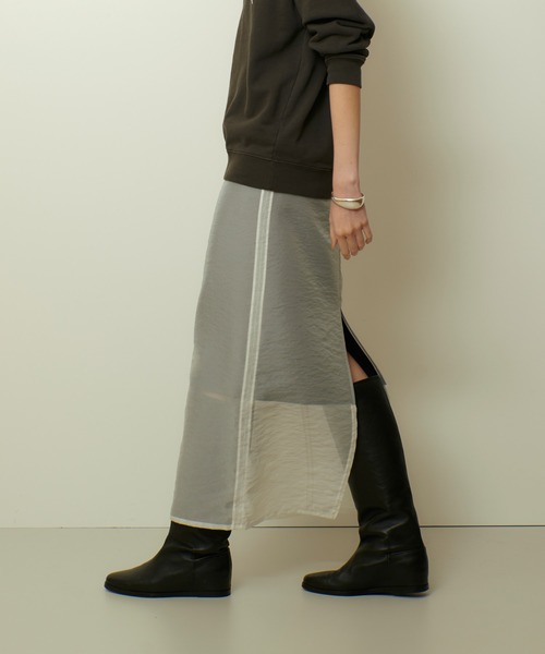 allureville(アルアバイル)の「シアーレイヤードタイトスカート(スカート・レディース・ブラック/オフホワイト・1/2)」の19枚目の写真