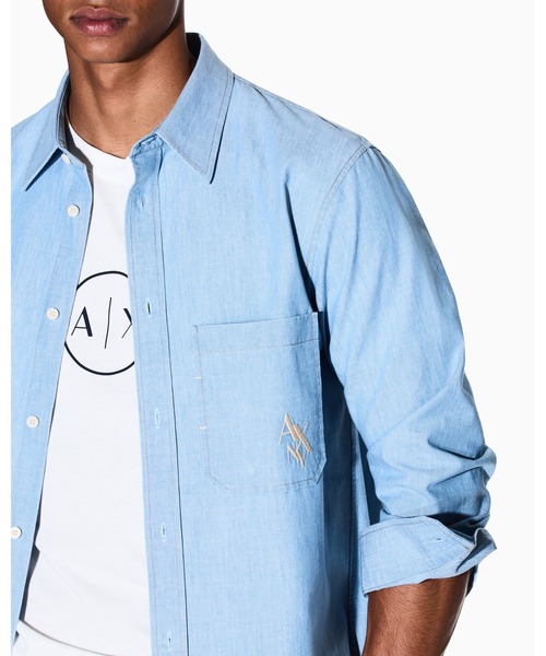 ARMANI EXCHANGE（アルマーニエクスチェンジ）の「【A|X アルマーニ エクスチェンジ】コットンシャンブレー 長袖シャツ/REGULAR+（シャツ/ブラウス・メンズ・インディゴブルー・SMALL/MEDIUM/LARGE/X-SMALL/X-LARGE）」の5枚目の写真
