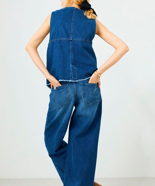 Rie Miller(リエミラー)の「【RM denim】Vネックデニムベスト(ベスト・レディース・インディゴブルー・FREE)」の8枚目の写真