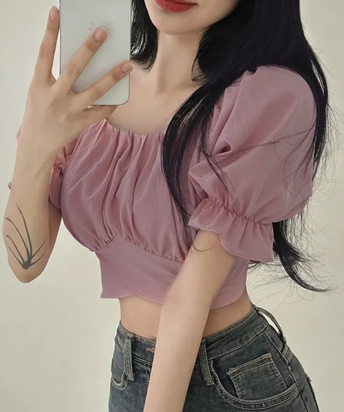 VIBGYOR（ヴィブジョー）の「[NARULA/ナルラ]パフスリーブ スクエアネック クロップド トップス(CZ)（Tシャツ/カットソー・レディース・パープル/ブルー/ピンク/ホワイト・FREE）」の4枚目の写真