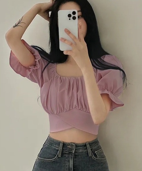 VIBGYOR（ヴィブジョー）の「[NARULA/ナルラ]パフスリーブ スクエアネック クロップド トップス(CZ)（Tシャツ/カットソー・レディース・パープル/ブルー/ピンク/ホワイト・FREE）」の17枚目の写真