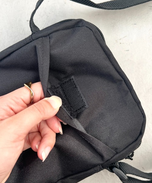 NEW ERA(ニューエラ)の「NEW ERA (ニューエラ)/MLB SIDE BAG/ミニ ショルダーバッグ クロスバッグ ボディバッグ ニューヨーク ヤンキース ロサンゼルス ドジャース(ショルダーバッグ・レディース・ブラウン系カモフラージュ/ブラック・FREE)」の17枚目の写真