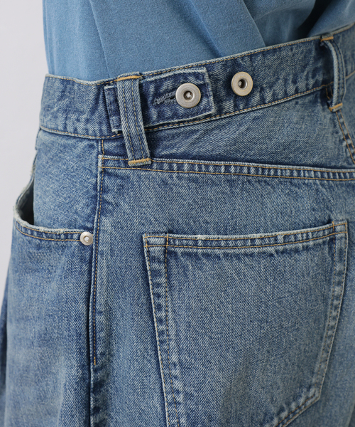 JOURNAL STANDARD LUXE（ジャーナルスタンダード　ラックス）の「13OZデニム タックラウンドパンツ（デニムパンツ・レディース・ネイビー・SMALL/MEDIUM）」の4枚目の写真