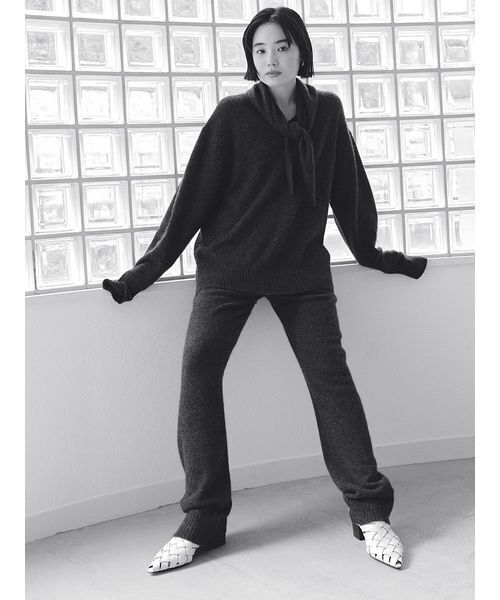 MIESROHE（ミースロエ）の「ソフトシャギーイージーニットPT（その他パンツ・レディース・グレー/イエロー/ネイビー/モカ/レッド・F）」の8枚目の写真