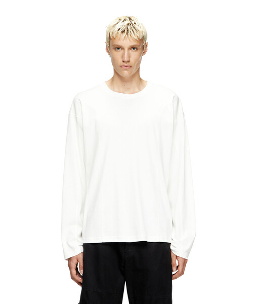 DIESEL(ディーゼル)の「メンズ 長袖Tシャツ T-BOXT-LS-INT(Tシャツ/カットソー・メンズ・ホワイト/ブラック/グレー・LARGE/XXX-LARGE/MEDIUM/SMALL/X-LARGE/X-SMALL/XX-LARGE)」の11枚目の写真
