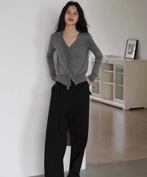 フリルラインカーディガン EM25a032【EIGHTHMONTH】（ニット/セーター