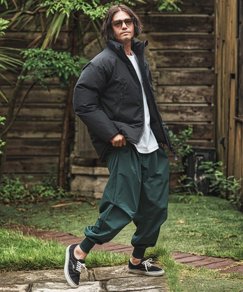 CAMBIO(カンビオ)の「mj11006- スタンドカラーダウンジャケット(ダウンジャケット/コート・メンズ・ブラック・M/L/XL)」の4枚目の写真