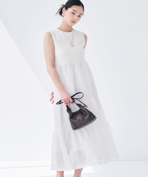 BIANCA(ビアンカ)の「【着回し抜群】ニットコンビワンピース(ワンピース・レディース・ブラック/オフホワイト・38)」の2枚目の写真