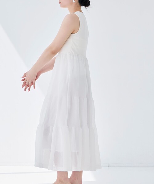 BIANCA(ビアンカ)の「【着回し抜群】ニットコンビワンピース(ワンピース・レディース・ブラック/オフホワイト・38)」の12枚目の写真