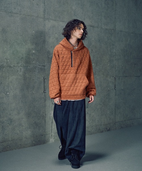 CASPER JOHN（キャスパージョン）の「Quilted skipper zip parka / キルティングスキッパージップパーカー（パーカー・メンズ・ブラック/アイボリー/オレンジ・LARGE/MEDIUM/SMALL/X-SMALL）」の19枚目の写真