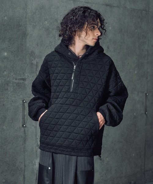 CASPER JOHN（キャスパージョン）の「Quilted skipper zip parka / キルティングスキッパージップパーカー（パーカー・メンズ・ブラック/アイボリー/オレンジ・LARGE/MEDIUM/SMALL/X-SMALL）」の21枚目の写真